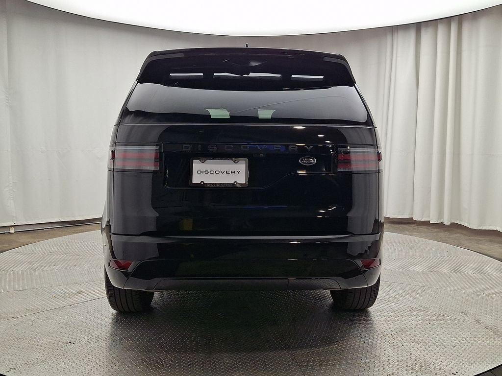 Thumbnail: 2023 Land Rover Discovery - 5