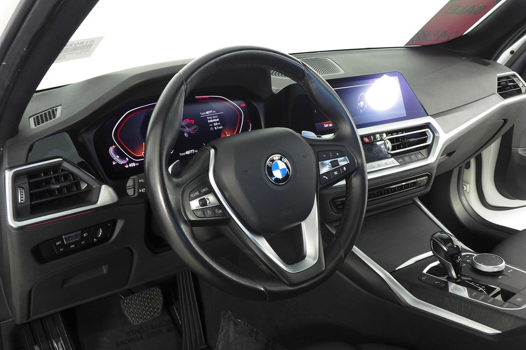 Thumbnail: 2021 BMW 3 Series - 31