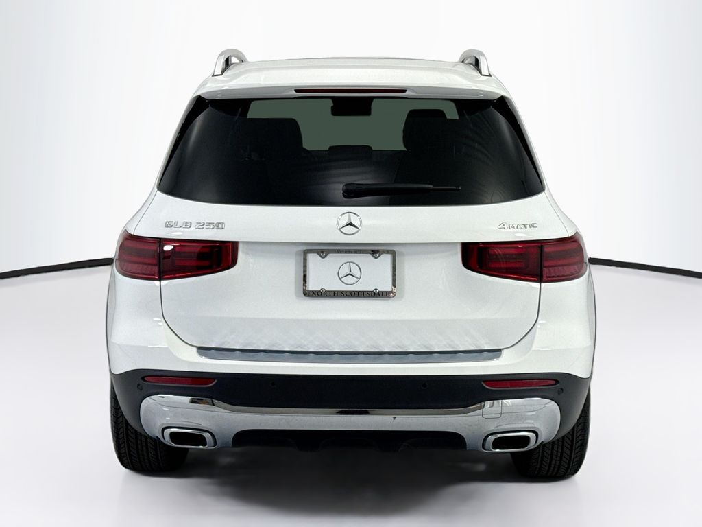 Used 2026 White Mercedes-Benz GLB 250 image 6