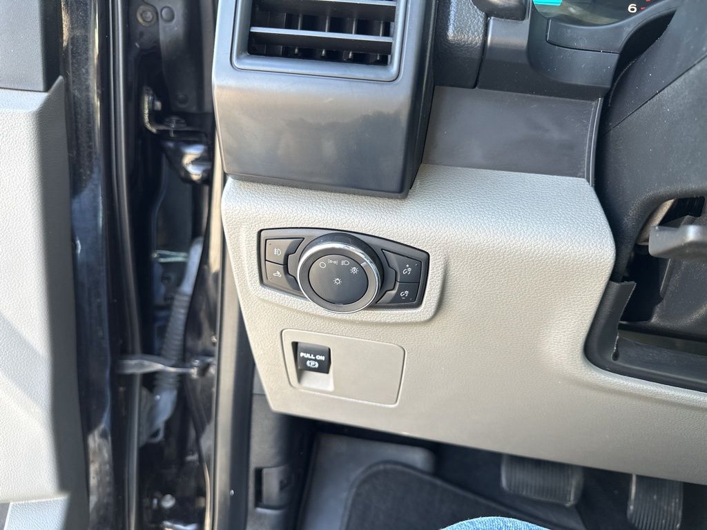 Used Car 2019 Ford F-150  Xl For Sale Under $20,000 In Austin, Texas