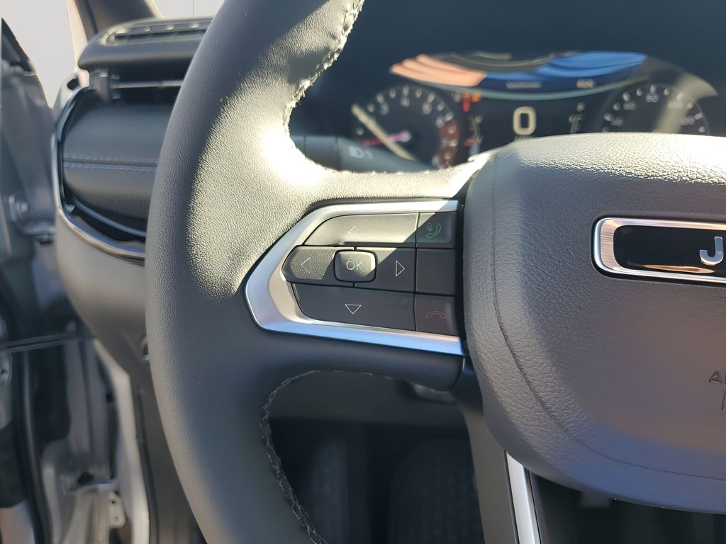 New 2026 Silver Jeep  image 30