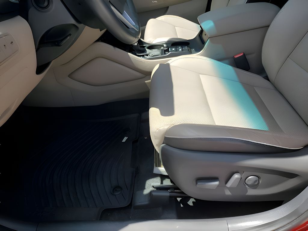 Used Car 2021 Hyundai Tucson  Limited For Sale Under $20,000 In Austin, Texas