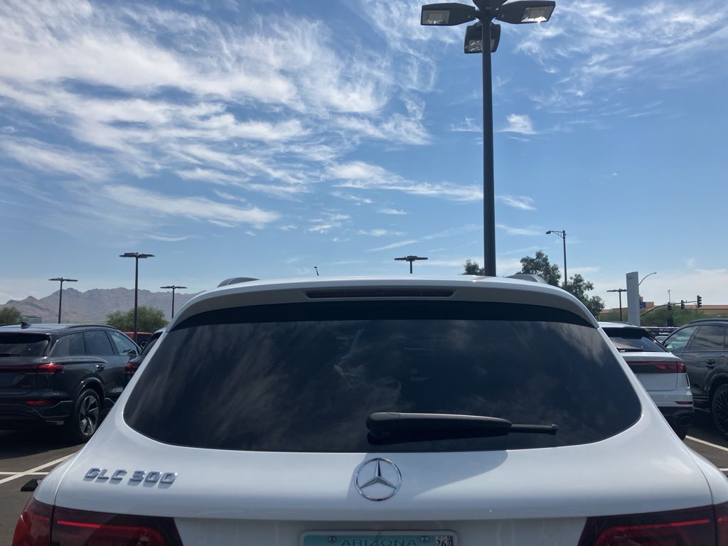 Thumbnail: 2021 Mercedes-Benz GLC - 8
