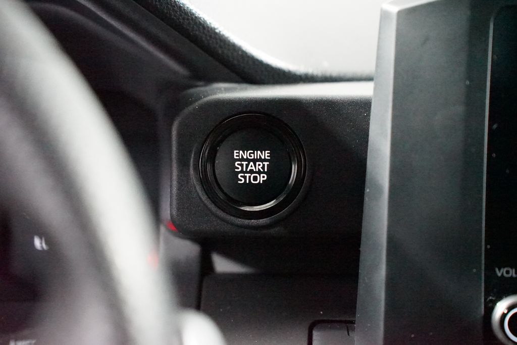 Thumbnail: 2024 Toyota Tacoma - 17