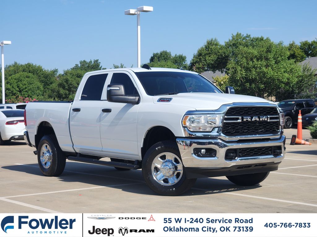 Bright White Clearcoat 2023 RAM 2500 Pickup Truck Four-Wheel Drive 8-Speed Automatic