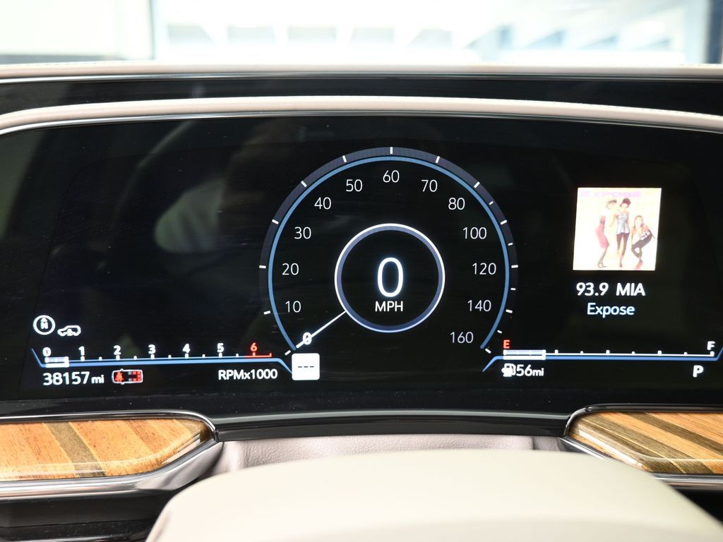 Used 2021 Black Raven Cadillac Sport Platinum image 40