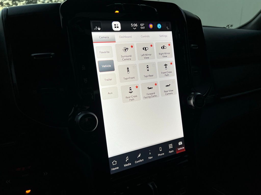 Thumbnail: 2023 RAM 1500 - 16