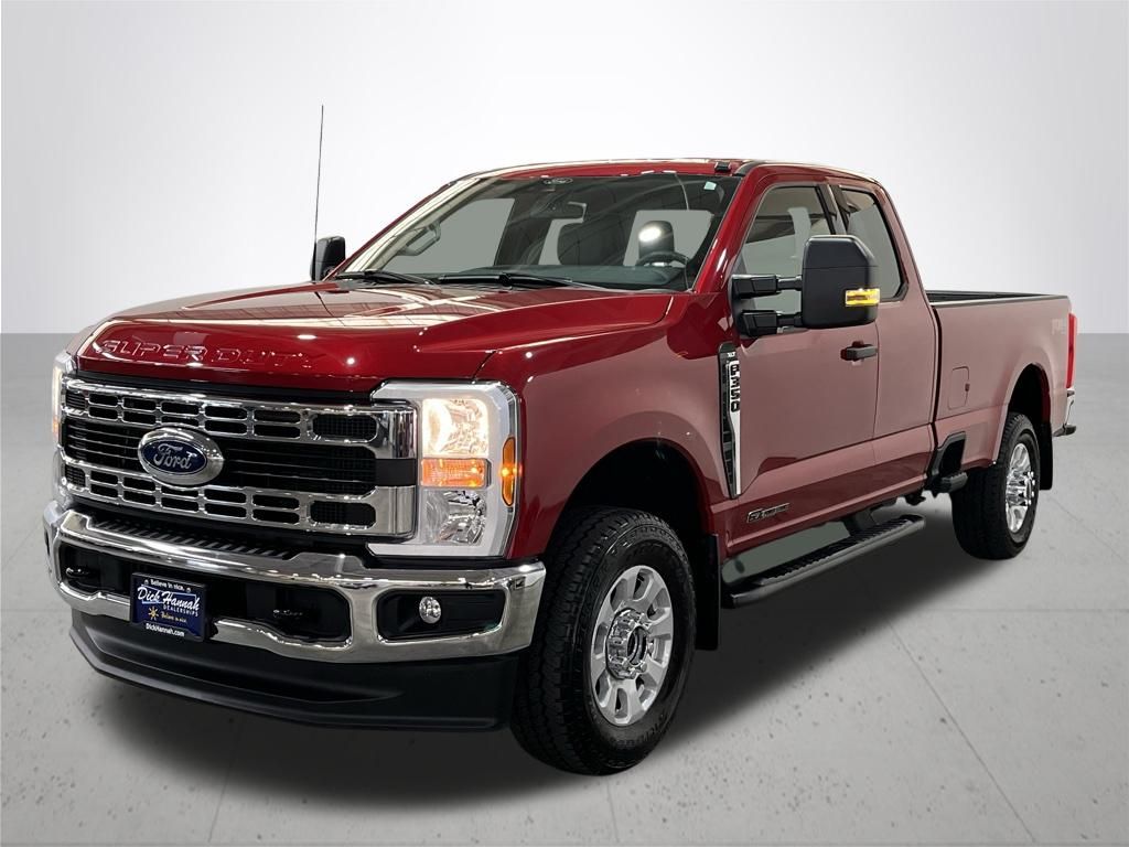 2024 Ford F-350 photo 2