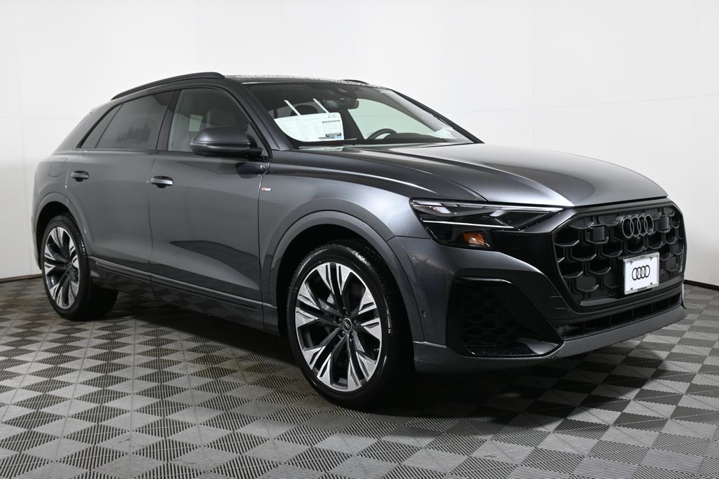 Thumbnail: 2026 Audi Q8 - 8
