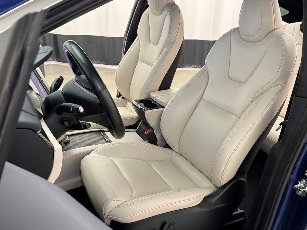 2020 Tesla Model X Long Range 30