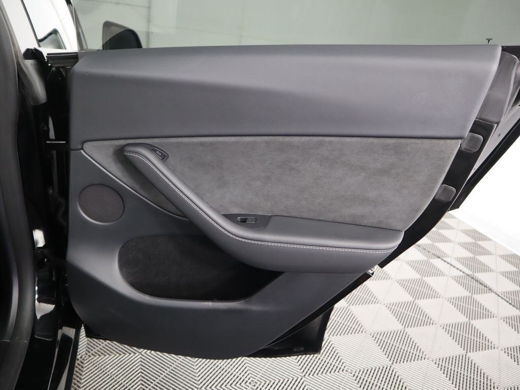 Thumbnail: 2023 Tesla Model Y - 28