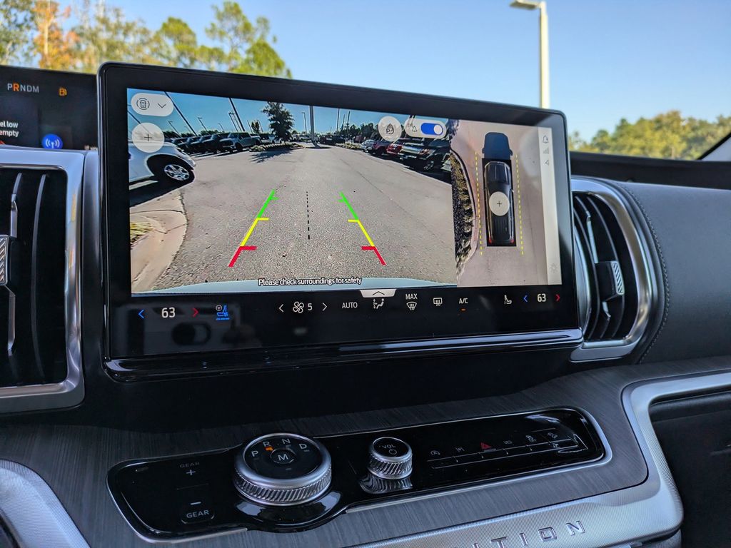 2025 Ford Expedition Platinum MAX