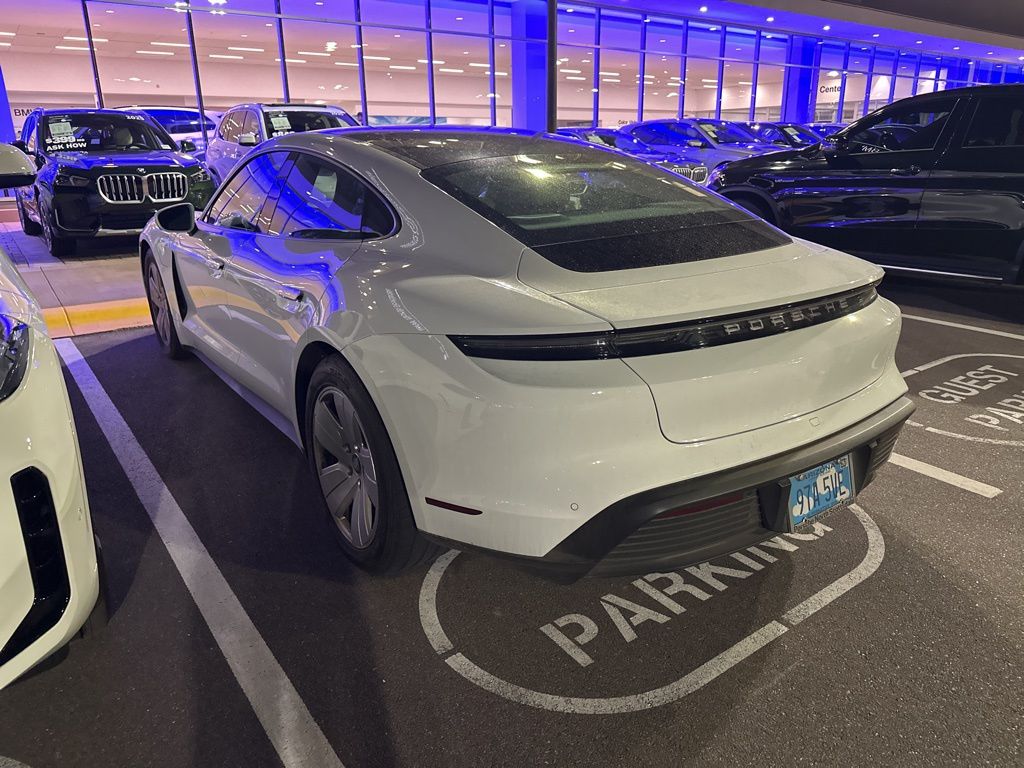 Thumbnail: 2021 Porsche Taycan - 4