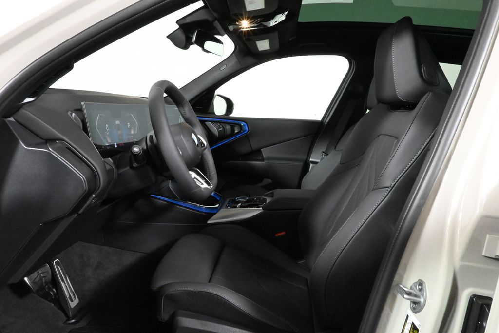 Thumbnail: 2025 BMW X3 - 3