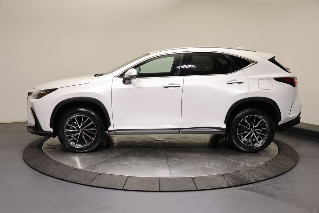 Thumbnail: 2022 Lexus NX - 4