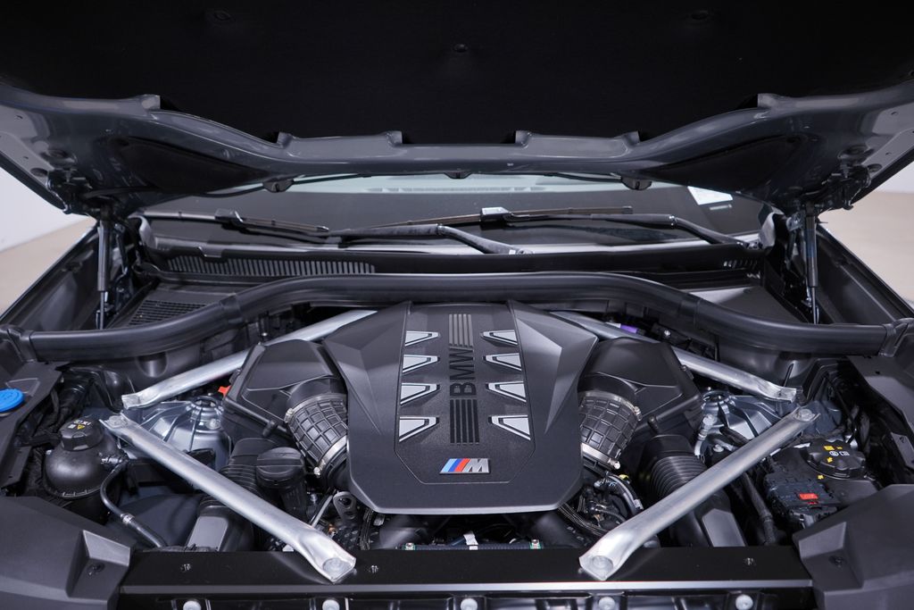 Thumbnail: 2026 BMW X5 - 14