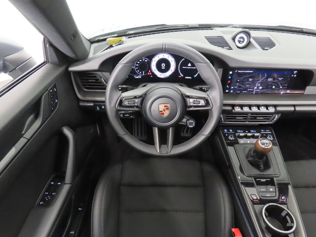 Thumbnail: 2026 Porsche 911 - 15