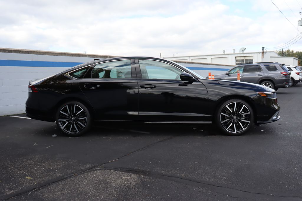 2025 Honda Accord Touring 6