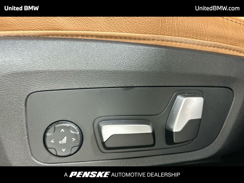 Thumbnail: 2022 BMW X3 - 12