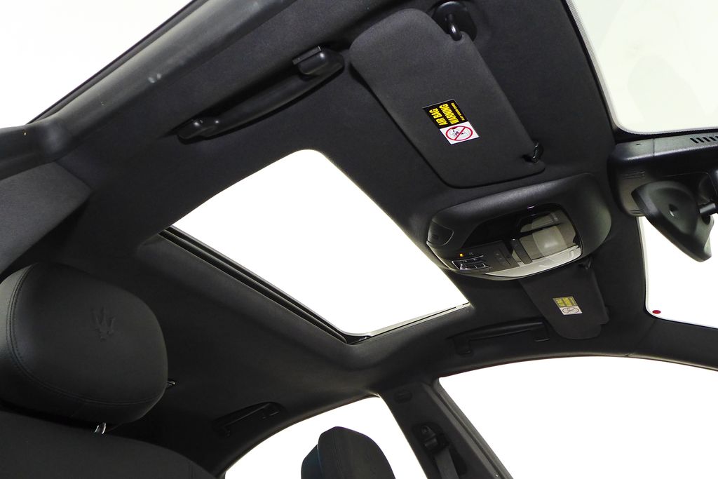 Thumbnail: 2020 Maserati Ghibli - 18