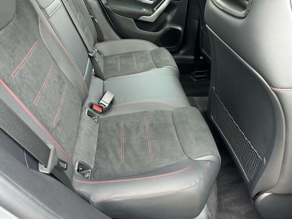 2025 Mercedes-Benz CLA 250 19
