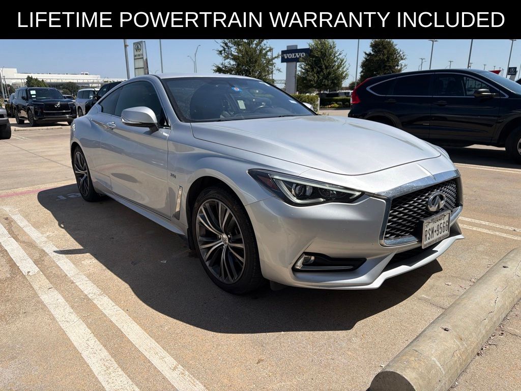 2017 INFINITI Q60 2.0t Coupe RWD
