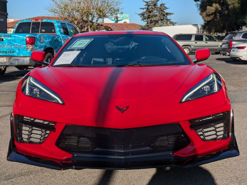 2024 Chevrolet Corvette Stingray 2