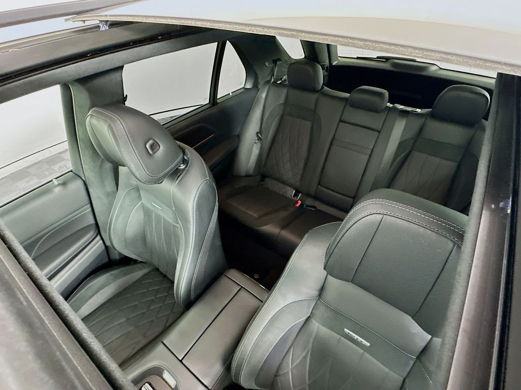 Thumbnail: 2021 Mercedes-Benz GLE - 22