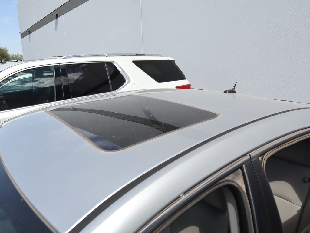 Thumbnail: 2015 Chevrolet Impala - 5