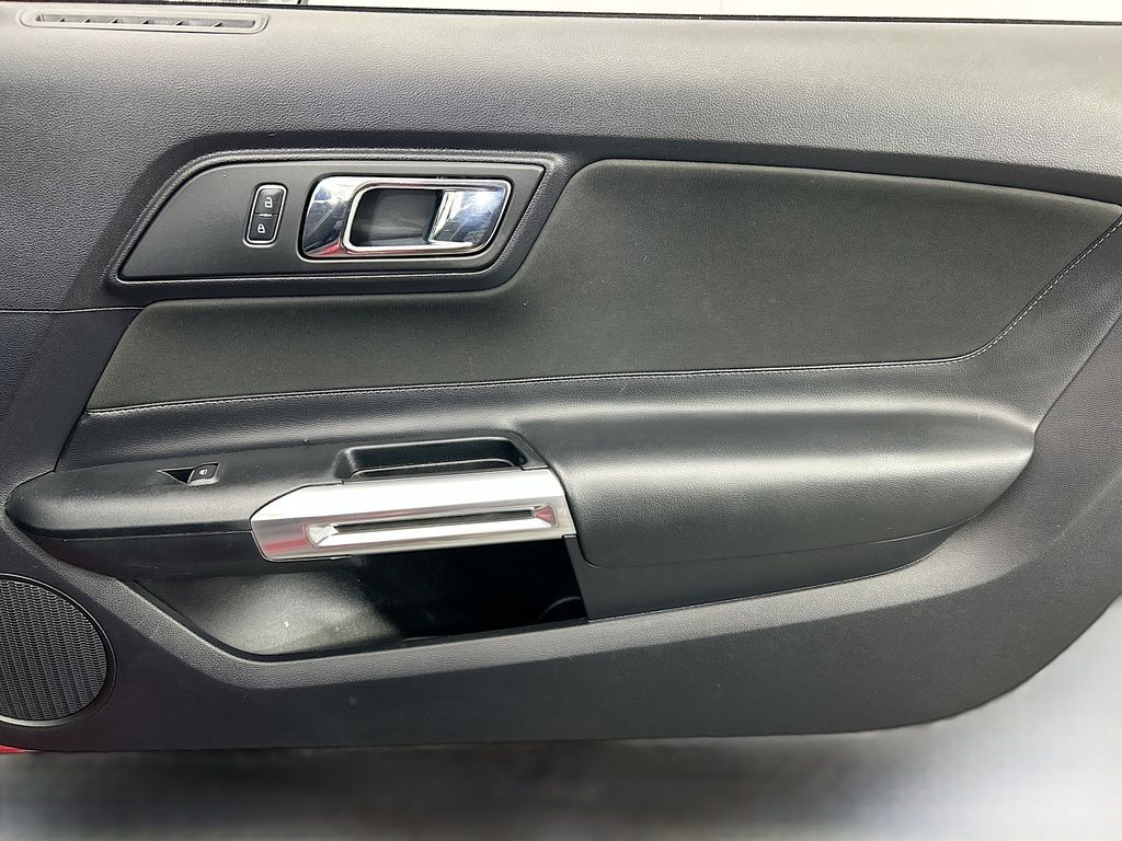 Thumbnail: 2015 Ford Mustang - 26