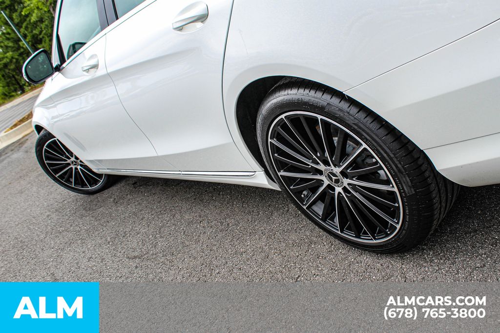 Used 2019 White Mercedes-Benz C 300 image 15