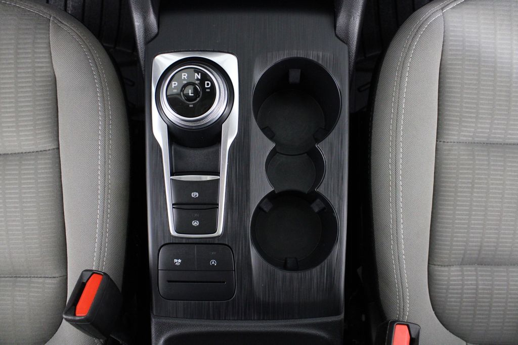 Used 2022 Ford Escape for sale in 