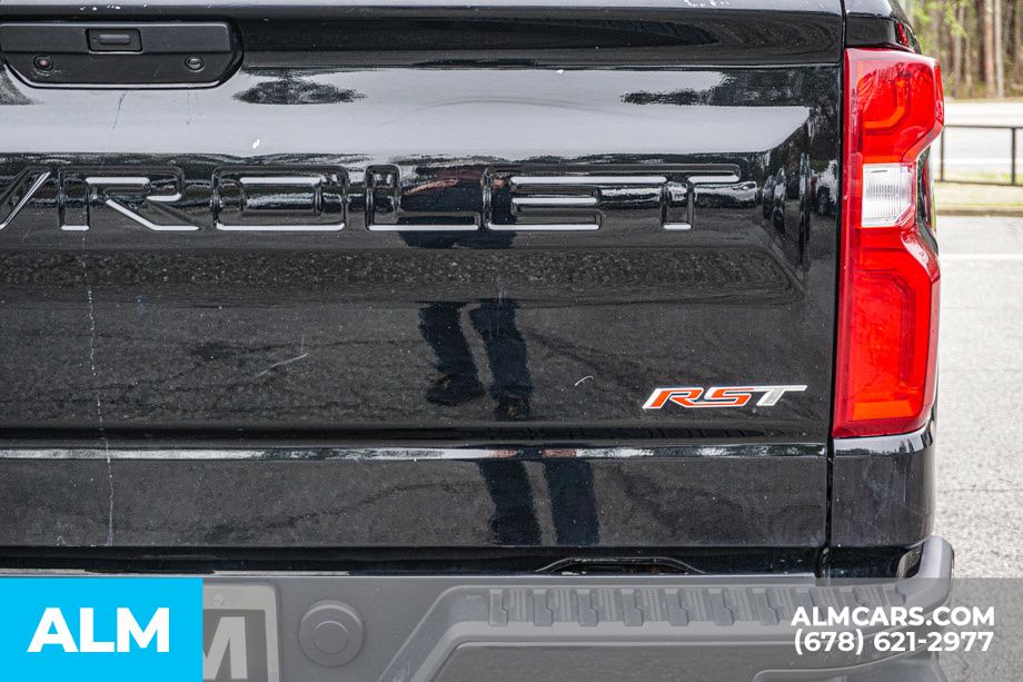 2022 Chevrolet Silverado 1500 RST photo 11