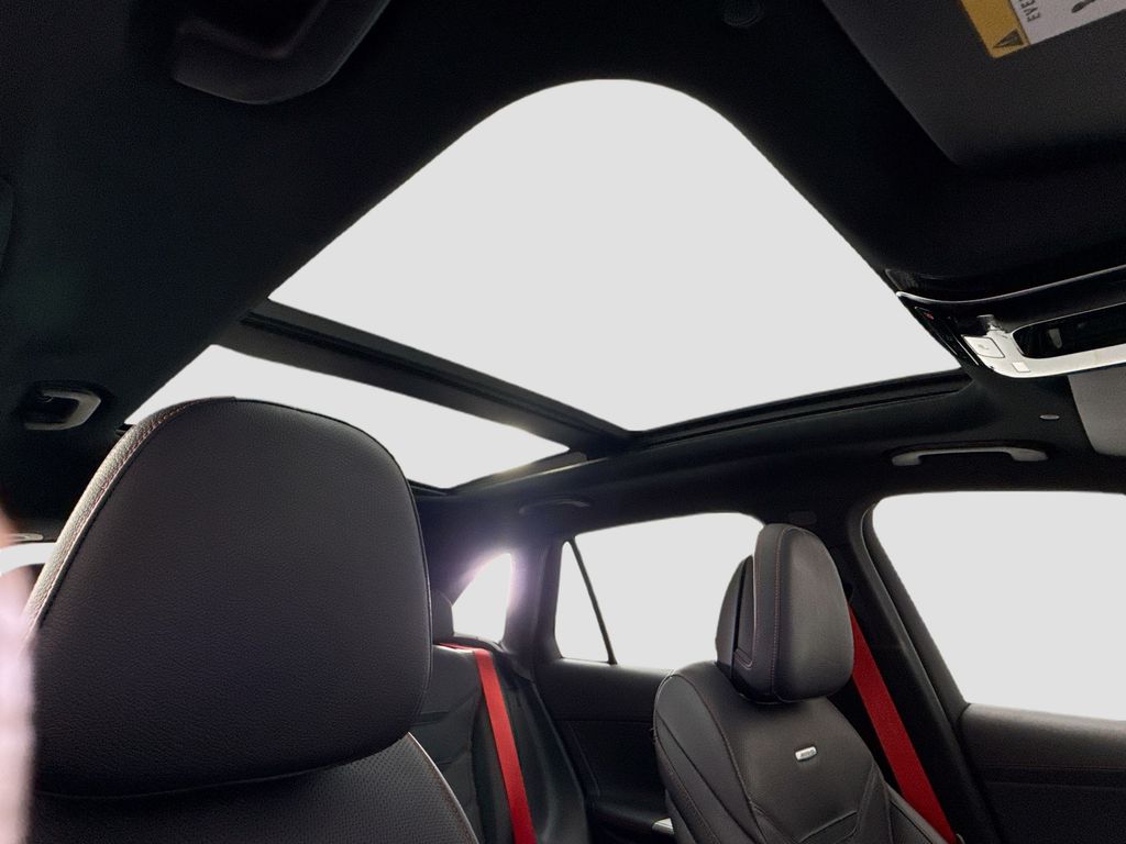 Thumbnail: 2025 Mercedes-Benz GLC - 17