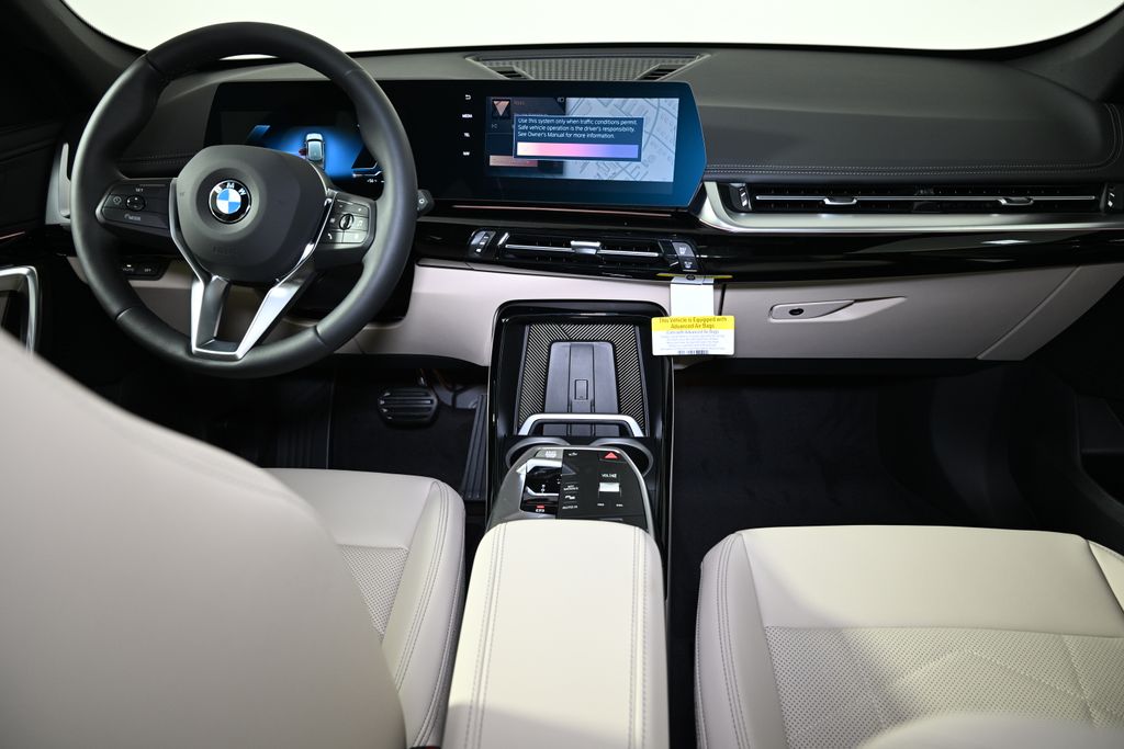 2025 BMW X1 xDrive28i 16