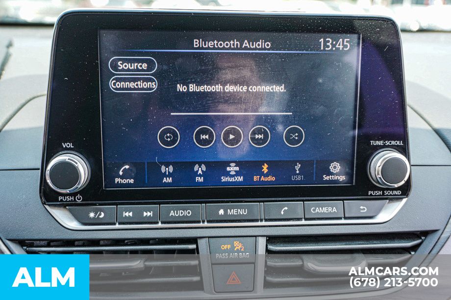 Used 2024 Red Nissan 2.5 SV image 35