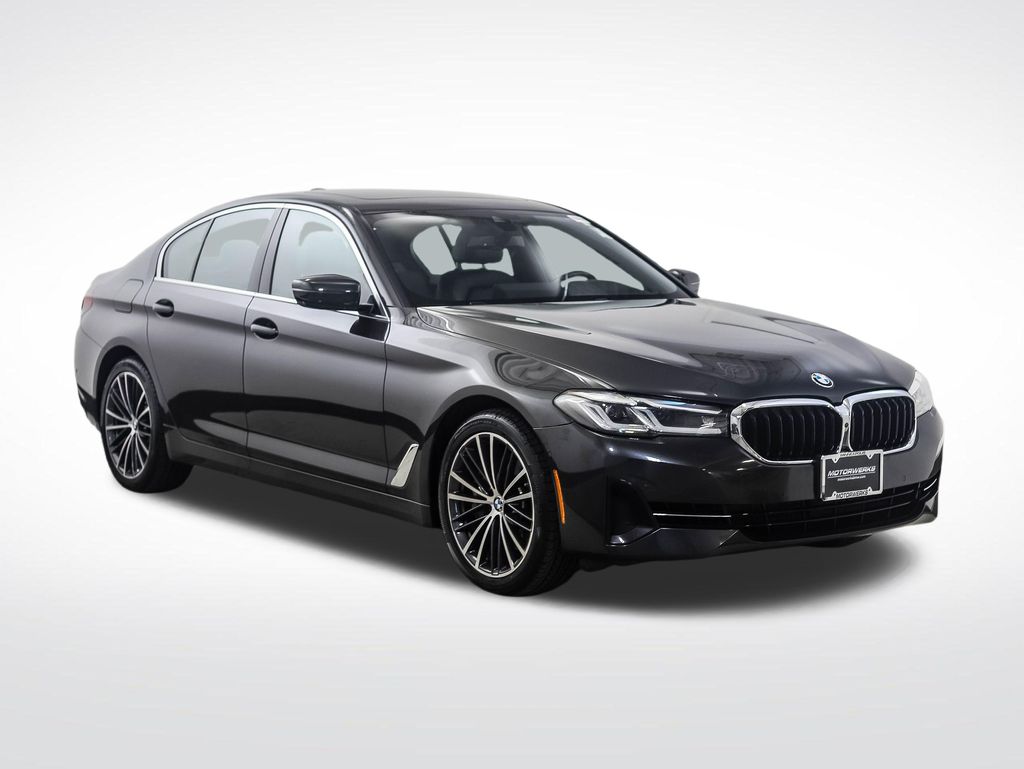 Thumbnail: 2021 BMW 5 Series - 7