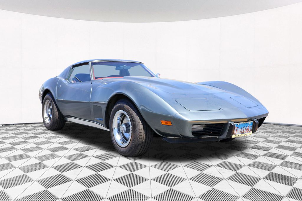 1977 Chevrolet Corvette Classic Coupe 6