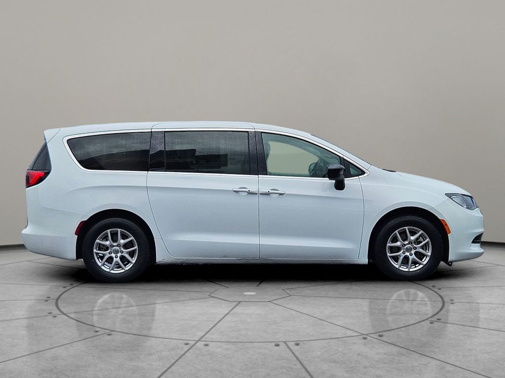 Used Car 2024 Chrysler Voyager  Lx For Sale Under $25,000 In San Marcos, Texas