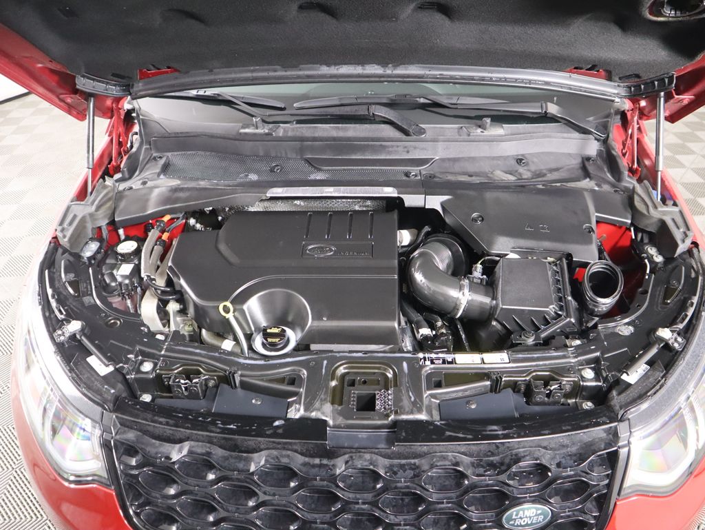 Thumbnail: 2024 Land Rover Discovery Sport - 28