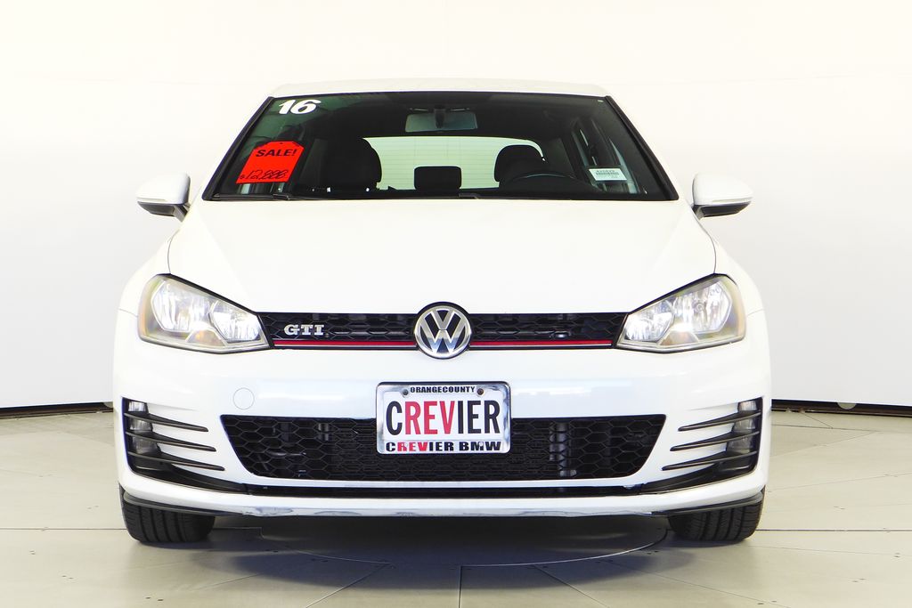 Thumbnail: 2016 Volkswagen Golf - 3