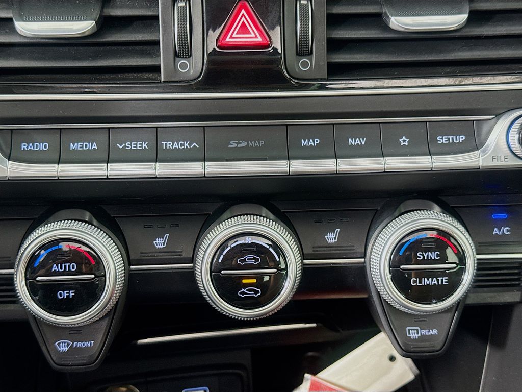 Used Car 2020 Genesis G70  2.0t For Sale Under $25,000 In Austin, Texas