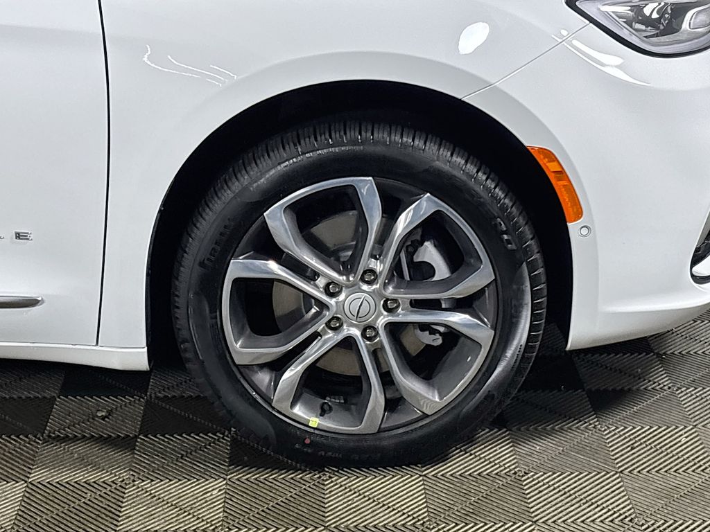 2026 Chrysler Pacifica Pinnacle