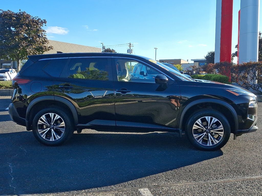 Thumbnail: 2023 Nissan Rogue - 7