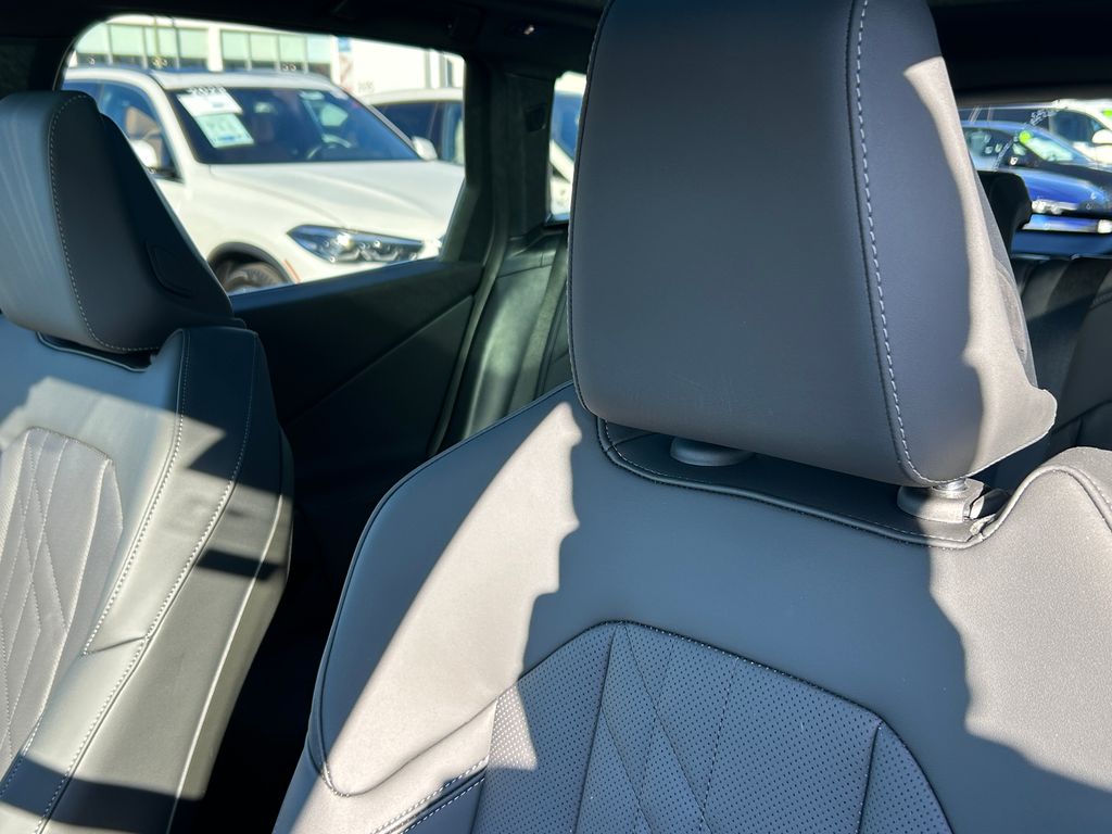 Thumbnail: 2025 BMW X3 - 14