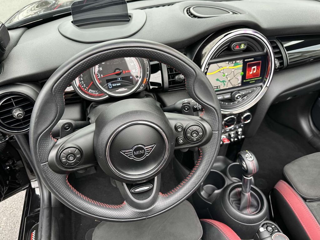 2019 MINI Cooper John Cooper Works 8