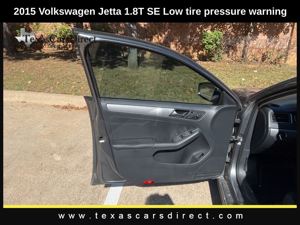 2015 Volkswagen Jetta 1.8T SE 14