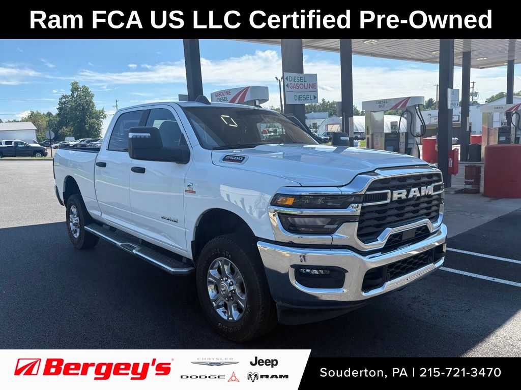 2025 RAM 2500 Big Horn Crew Cab 4WD