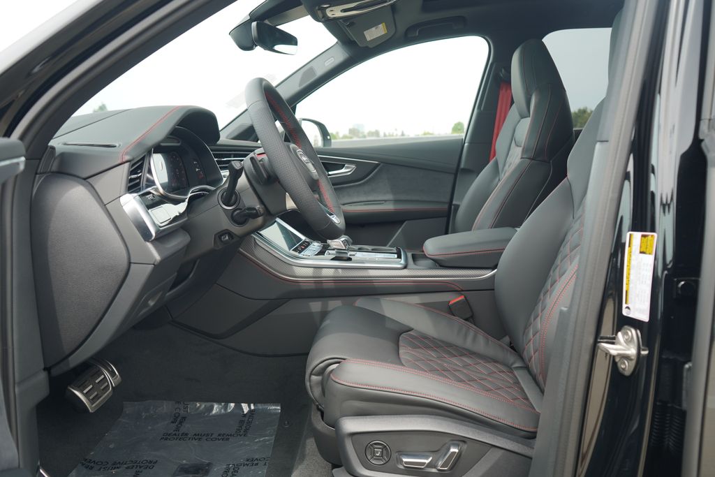 Thumbnail: 2026 Audi Q7 - 6