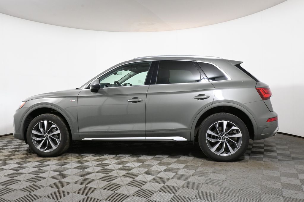 Thumbnail: 2023 Audi Q5 - 2